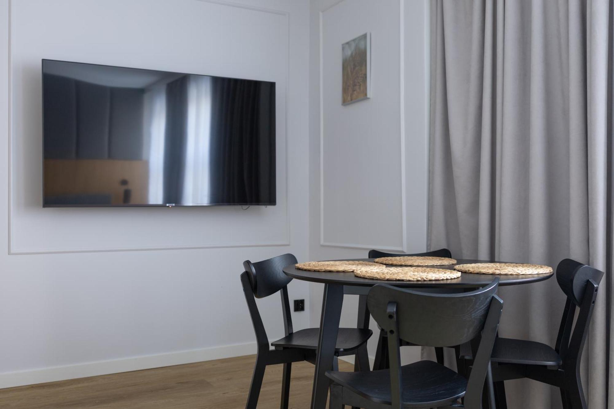 Glow Apartments - Apartamenty Studio Kozia Gdansk Srodmiescie — Photos 1