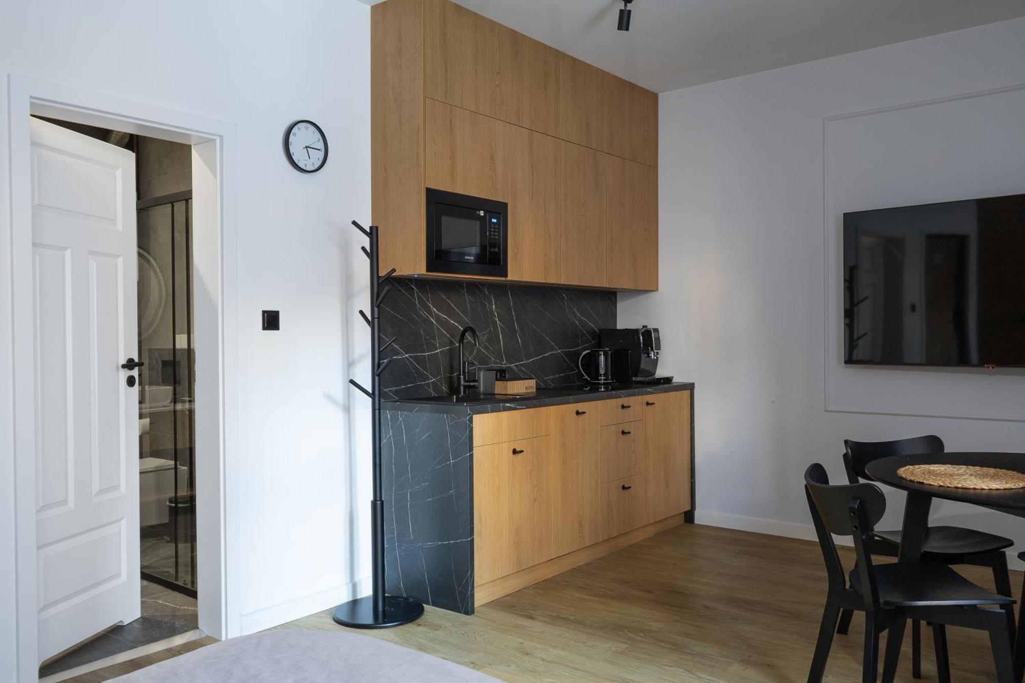 Glow Apartments - Apartamenty Studio Kozia Gdansk Srodmiescie — Photos 2